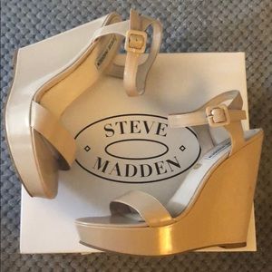 Steve Madden Wedges